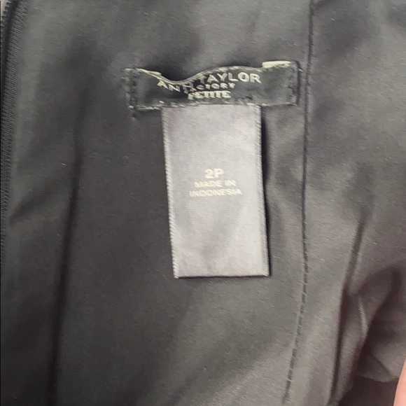 Ann Taylor tweed skirt - Picture 4 of 8